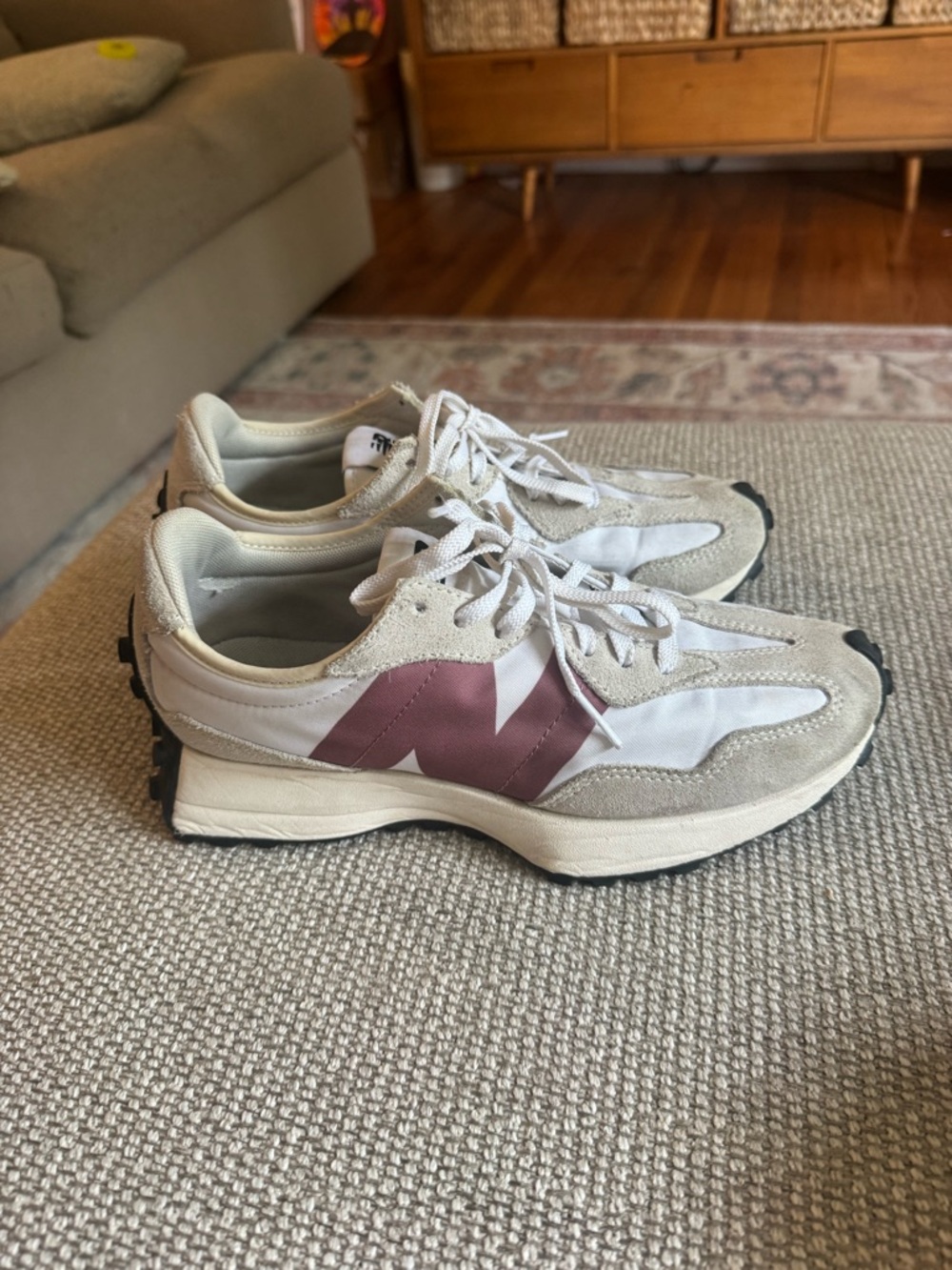New Balance Women’s White & Mauve Sneakers